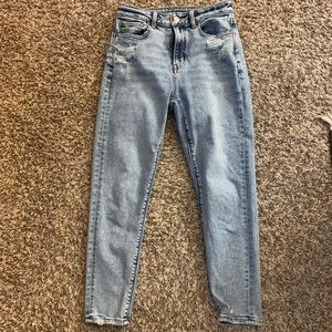 American Eagle boyfriend jeans
